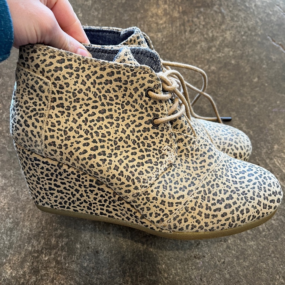 TOMS leopard print wedge ankle boots